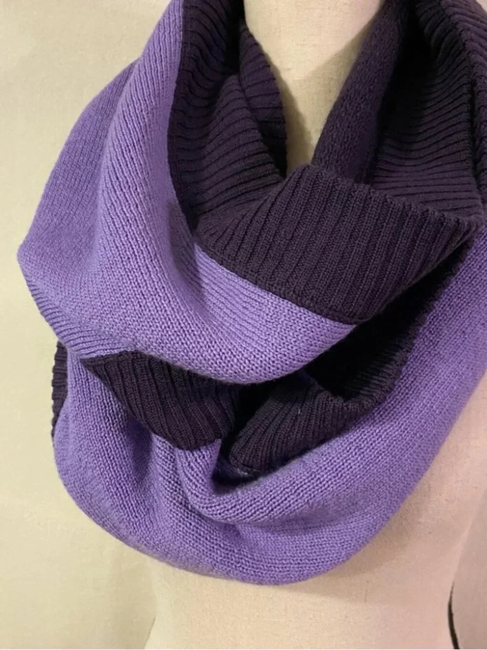 Lululemon deep zinfandel winter orchid purple Knit Happens wool infinity scarf